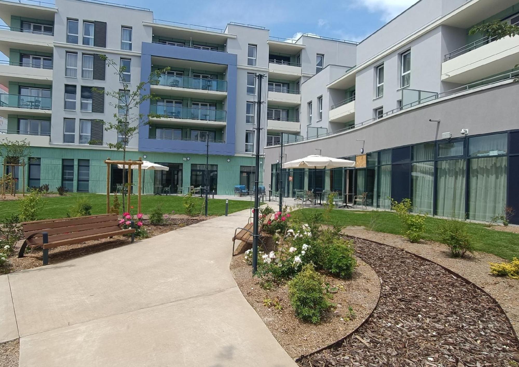 Aparthotel Domitys - Cybele Belfort Exterior foto